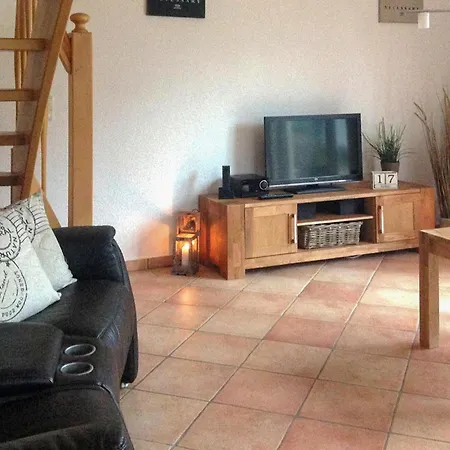 بيت للعطل 3 Bedroom Stunning In Roebel *